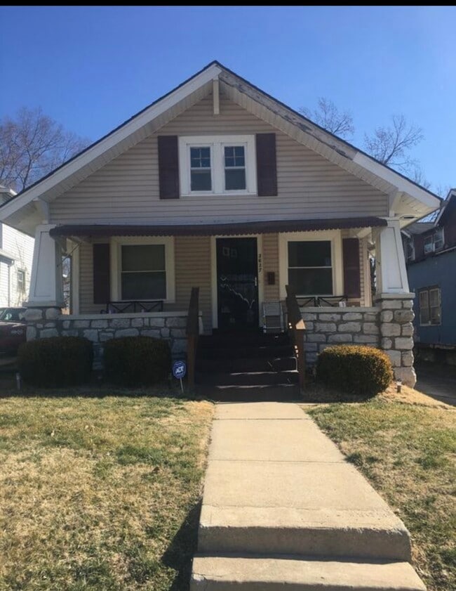 Building Photo - 3637 Bales Ave