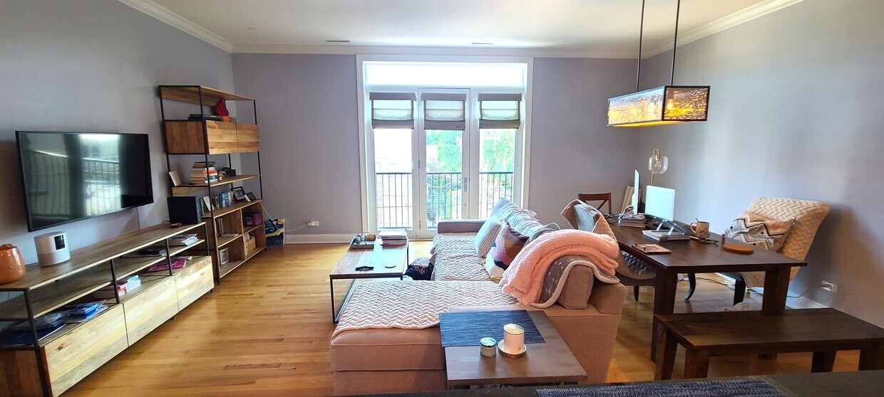 Foto principal - 2007 W Belmont Ave