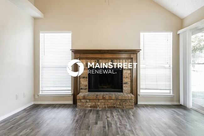 Foto del edificio - 3 Bedroom Pet-Friendly Home in Watauga, TX...