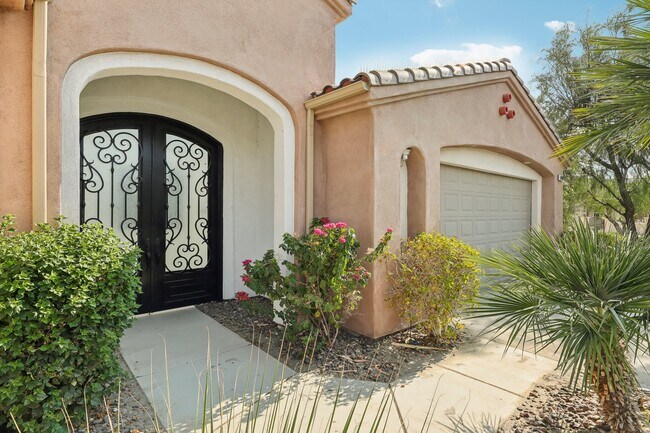 Foto del edificio - 68602 Everwood Ct