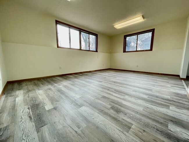 Foto del edificio - 902 W Lincoln Ave #2