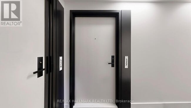 Photo du bâtiment - 500 Wilson Ave