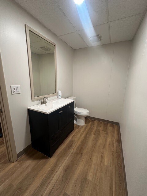 Baño - 710 Beaumont Ave