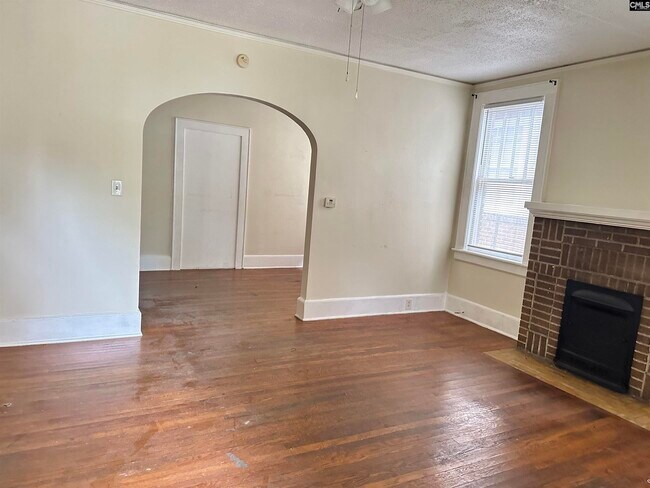 Building Photo - 826 Heidt St
