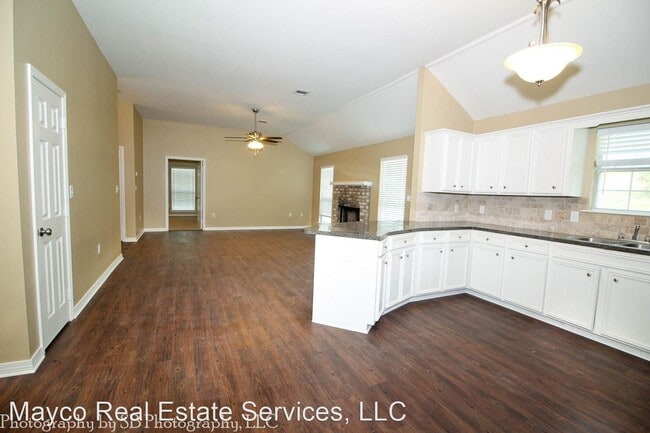 Building Photo - 3 br, 2 bath House - 8806 Greenwood Rd