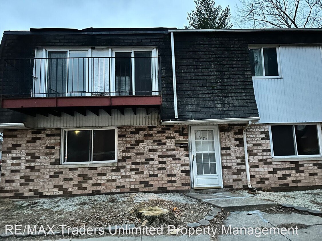 Primary Photo - 3 br, 2.5 bath House - 1002 W McBean