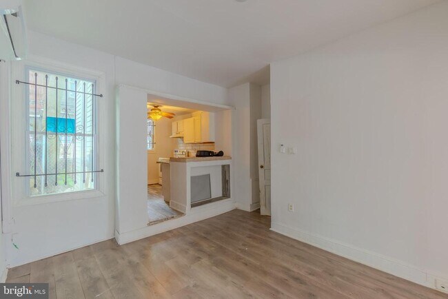 Foto del edificio - 3204 Hartville St