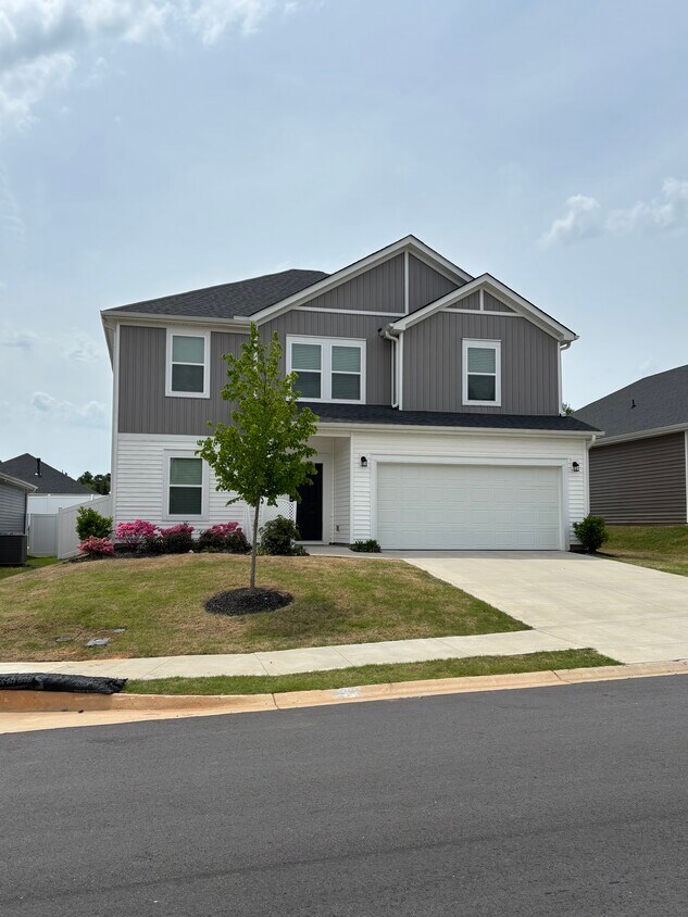 Foto principal - 154 Vickery Rd