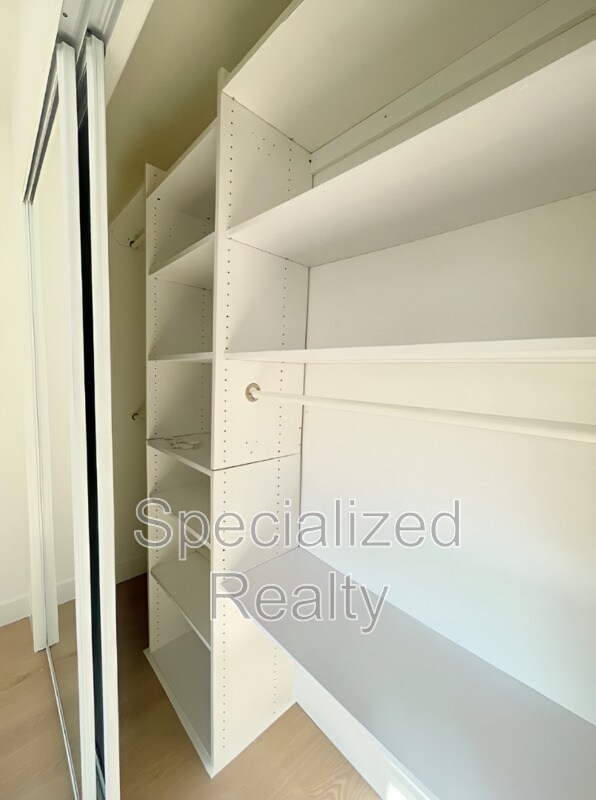 Foto del edificio - 3436 Madera Ave