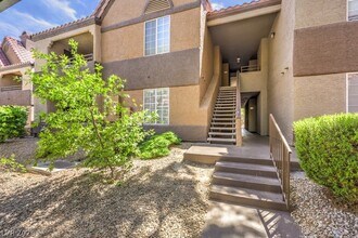Building Photo - 2200 S Fort Apache Rd
