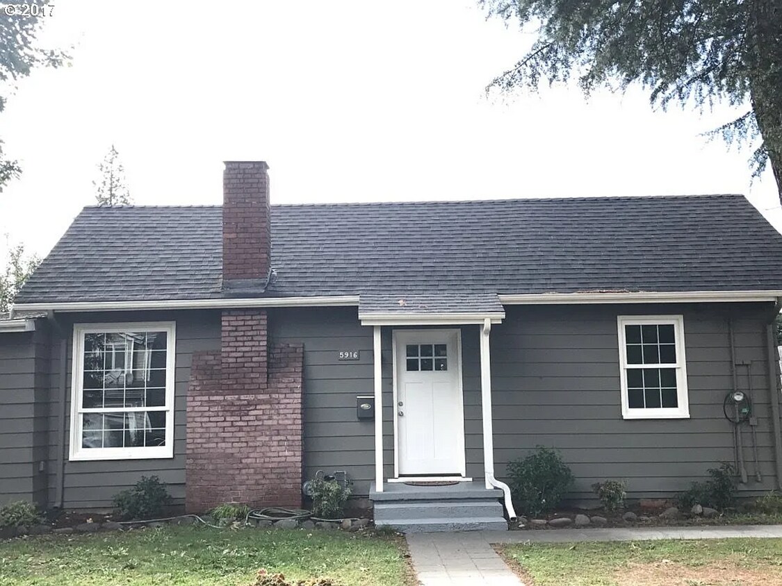 Foto principal - Charming Craftsman in SE Portland – 3 Bed ...