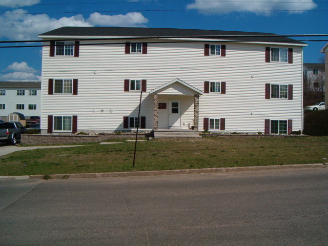 Primary Photo - 1004 W Ridge St