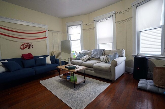 Photo - 25 Linden St Apartment