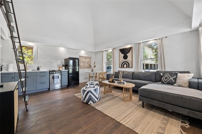 Foto del edificio - 1507 Drake Ave