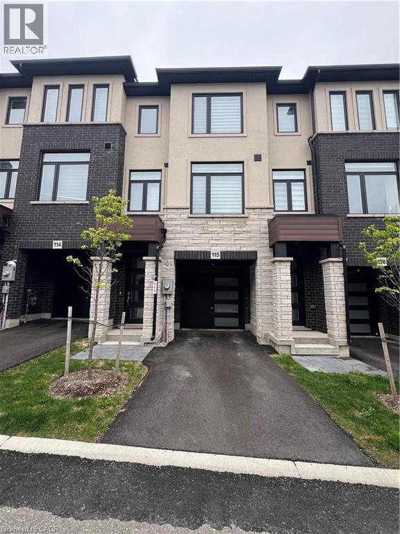 Building Photo - 155 Equestrian Way