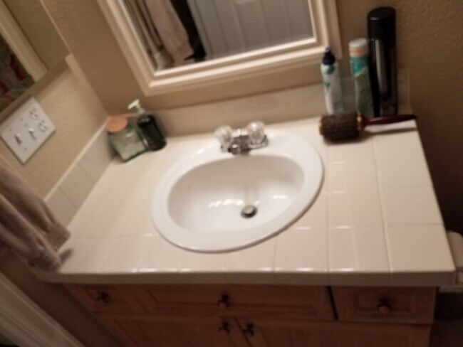 Foto del edificio - 9484 Southern Hills Cir