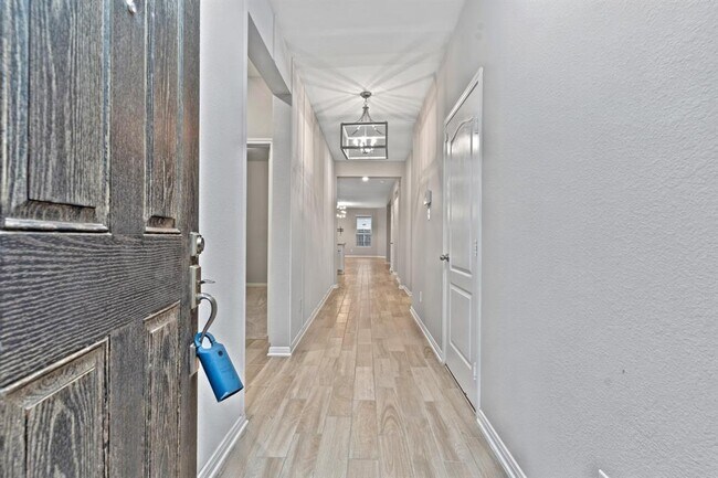 Building Photo - 20823 Westgreen Plns Dr