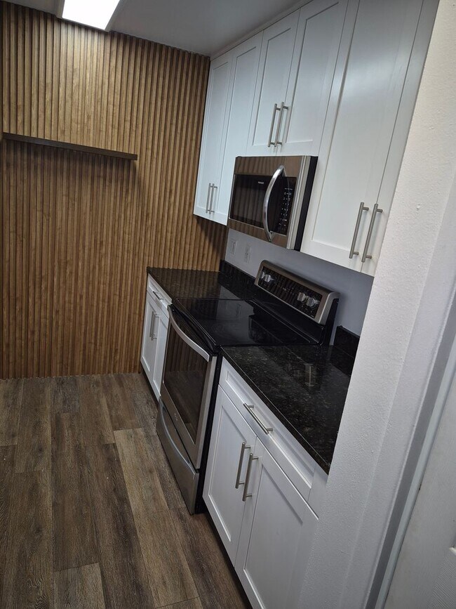 Foto del edificio - 7709 W Hanna Ave
