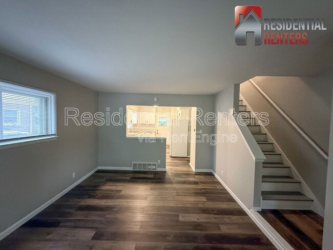 Building Photo - 5826 N 117th St