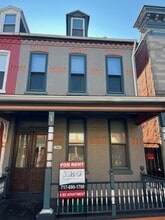 Building Photo - 740 Marietta Ave