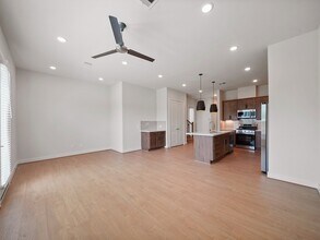 Building Photo - 1518 Colonial Gorge Dr