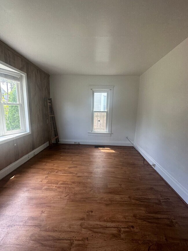 Foto del edificio - SECTION 8 ONLY!