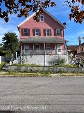 Building Photo - 2120 Belmont Terrace