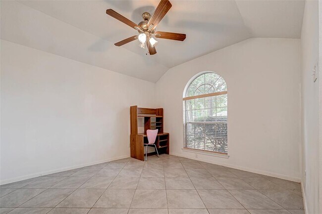 Foto del edificio - 2911 Killdeer Ln