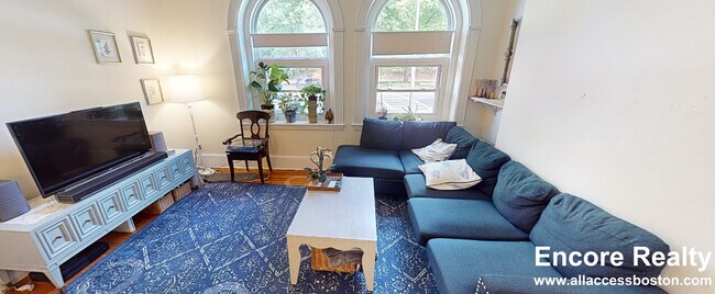 Foto del edificio - 1583 Beacon St