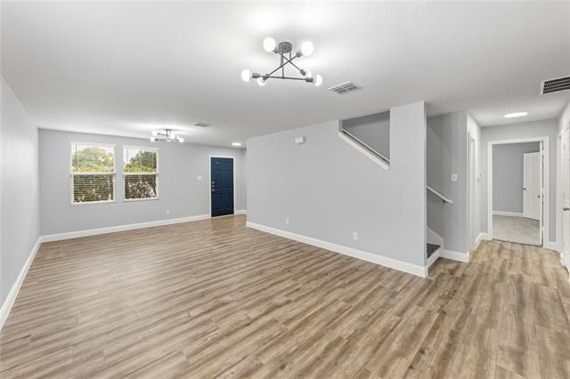 Foto del edificio - 16133 Shawnee Trail