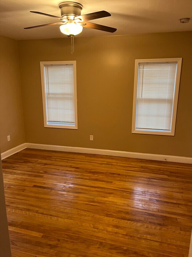 Living Room - 17 Shamrock St