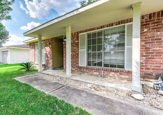 Foto del edificio - 13706 Towneway Dr