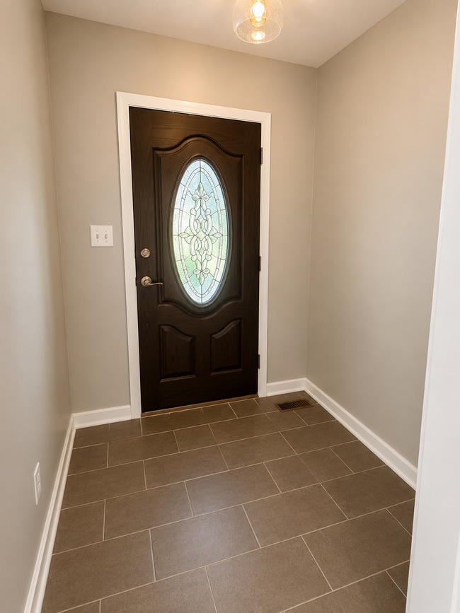 Building Photo - 1228 Bromley Dr