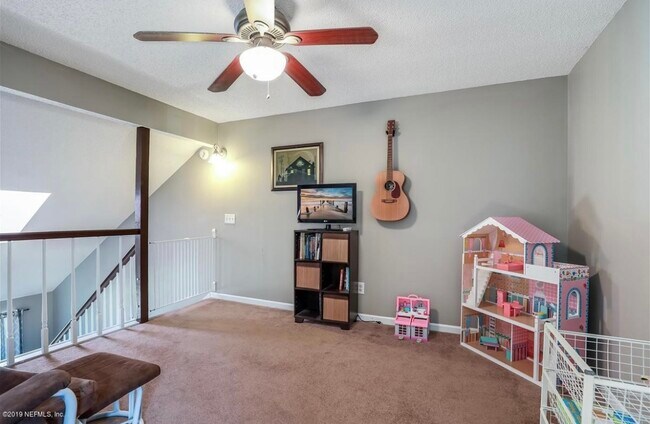Building Photo - 1736 Indian Springs Dr