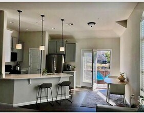 Building Photo - 7305 Conway Dr