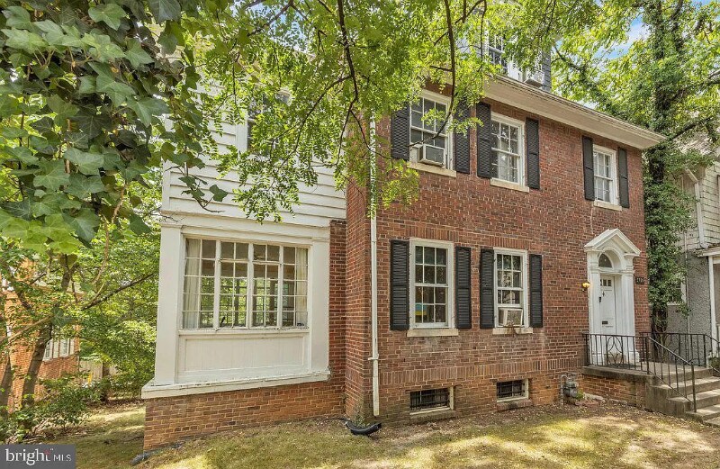 Foto del edificio - 2715 Wisconsin Ave