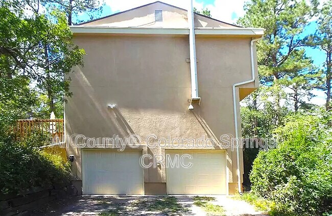 Foto del edificio - 1497 Spring Valley Dr