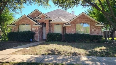 Building Photo - 1000 Dartmouth Dr