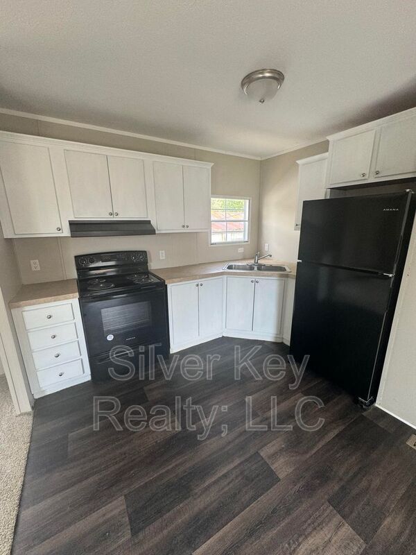 Foto del edificio - 3000 US-11