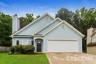 Building Photo - 201 St Charles Ave