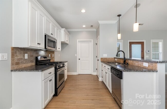 Foto del edificio - 540 Greystone Rd