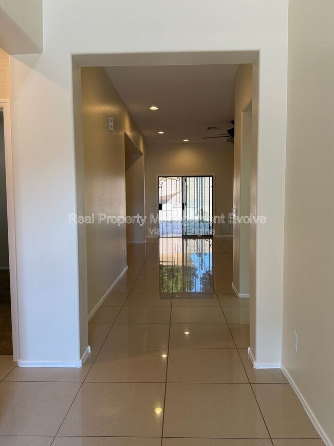 Foto del edificio - 22142 W Devin Dr