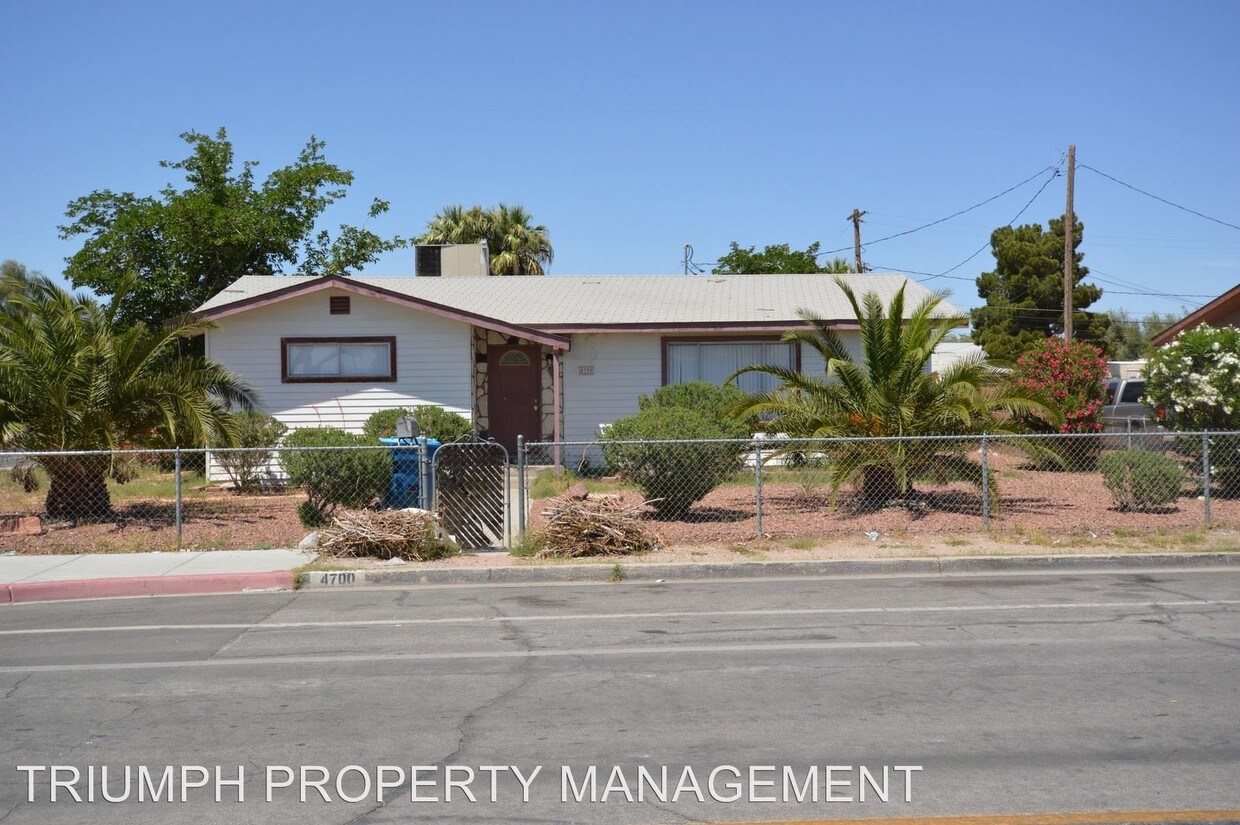 Primary Photo - 3 br, 1 bath House - 4700 E Monroe Ave