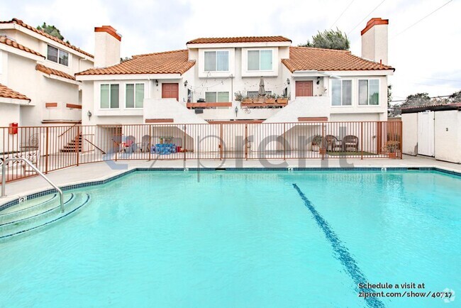 Building Photo - 2740 Gramercy Ave