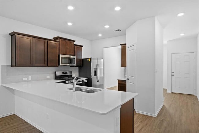 Building Photo - 1613 Brueggerhoff Rd