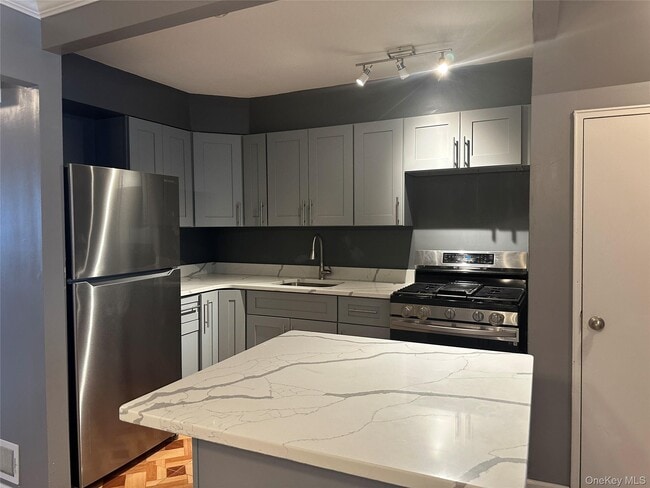 Foto del edificio - 44 Paerdegat 13th St