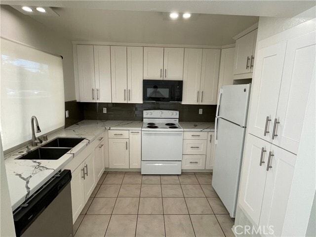 Building Photo - 18504 Mayall St