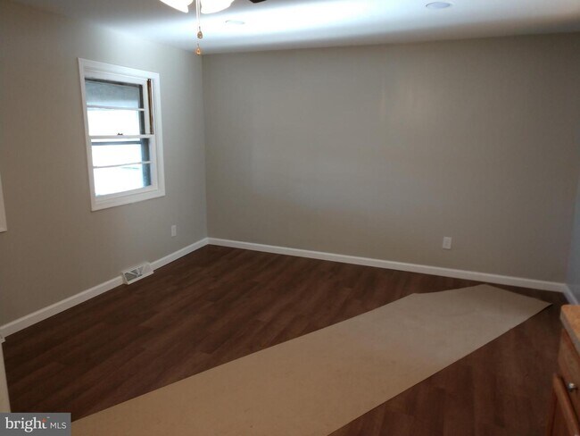Building Photo - 45154 Andover Estates Rd