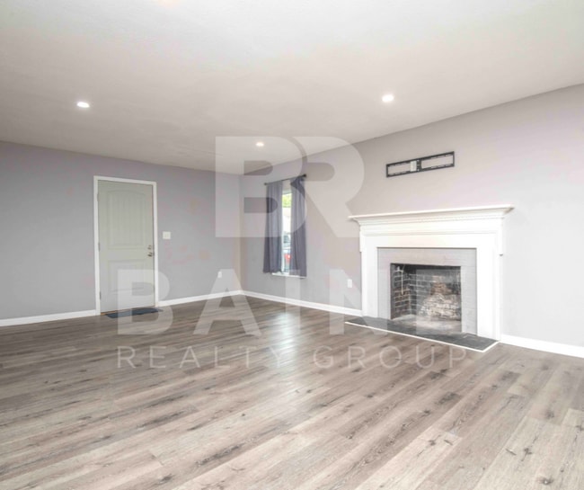 Photo - 148 Atlantic Ave House