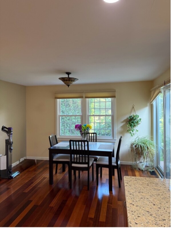 Foto del edificio - 61 Harrington Farms Way